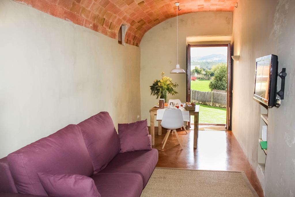 Apartamentos En La Rectoria De Regencós 外观 照片