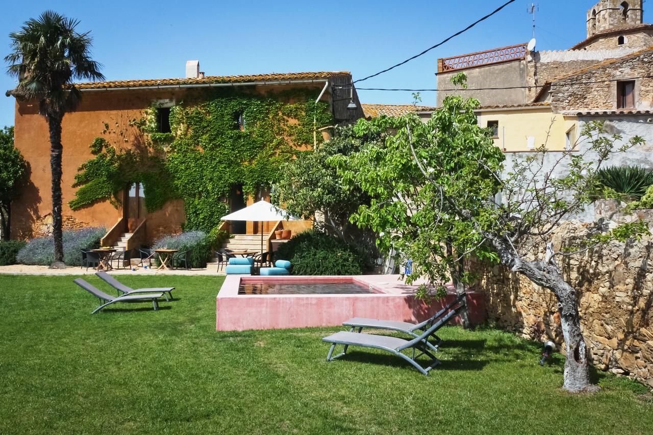 Apartamentos En La Rectoria De Regencós 外观 照片